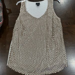 Sassy gold sparkle sleeveless shirt. Size medium. Like new.